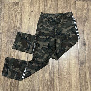 Abercrombie & Fitch Annie High Rise Pant Camo Ankle Straight Stripe Size 24/00